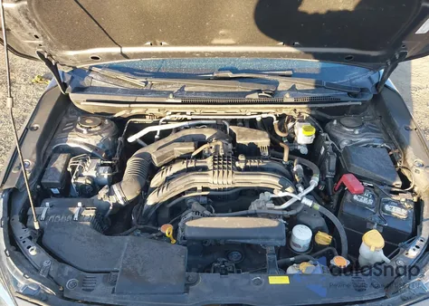 2021 Subaru Impreza Premium 5-Door z USA, uszkodzony, nr VIN 4S3GTAD60M3707257